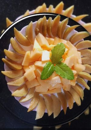 A picture of Muskmelon salad.