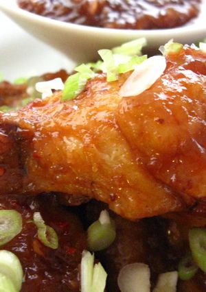 A picture of SweetTangySpicy Fried Chicken Wings.