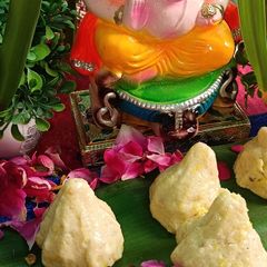 A picture of Ganesh chaturthi special recipe Mawa modak 🌹🙏🏿.