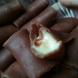 Dadar gulung coklat isi vla susu karamel