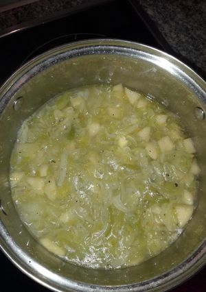 Foto di Zuppa di porri e mela