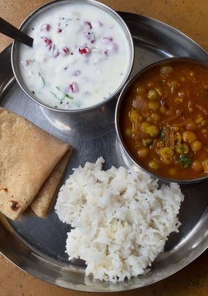 चटपटे छोले (chatpate chole recipe in Hindi) रेसिपी मुख्य फोटो
