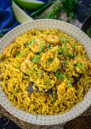 A picture of Prawn pulao.