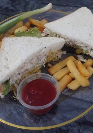 A picture of Chicken Club Sandwich.