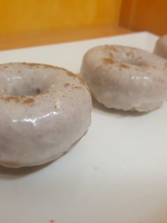 Una foto de Donuts de batata y canela