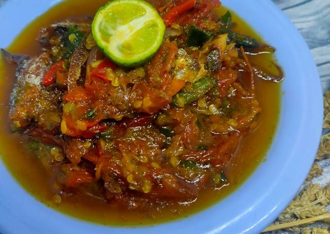 Sambal pindang suwir