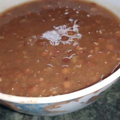 A picture of Masoor daal.