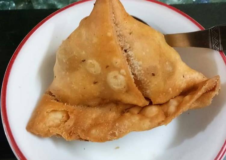 Step-by-Step Guide to Make Homemade Fried Samosa