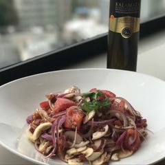 A picture of Fresh mushroom salad.