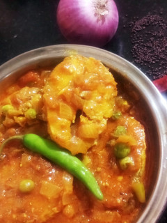 பெங்காலி ஃபிஷ் கறி(shorshe Rui Recipe in Tamil) செய்முறை முக்கிய புகைப்படம்