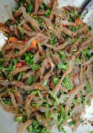 รูปของ ก้อยกุ้งเต้น