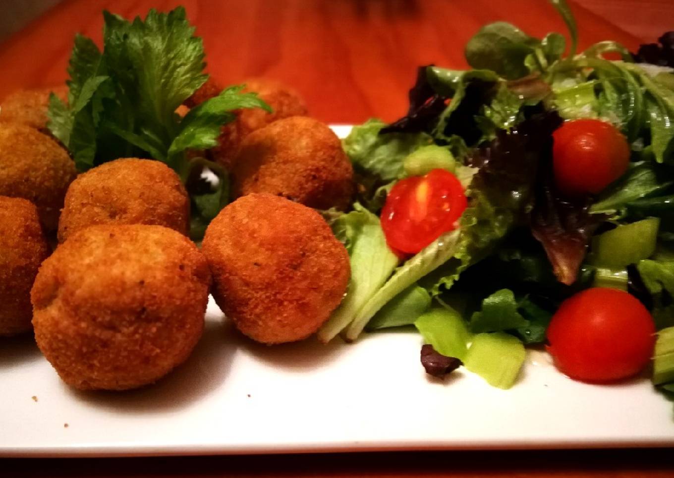 Albóndigas de arroz blanco a las hierbas aromáticas