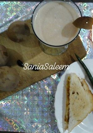 A picture of Cheekoo Shake n Egg Sandwich.