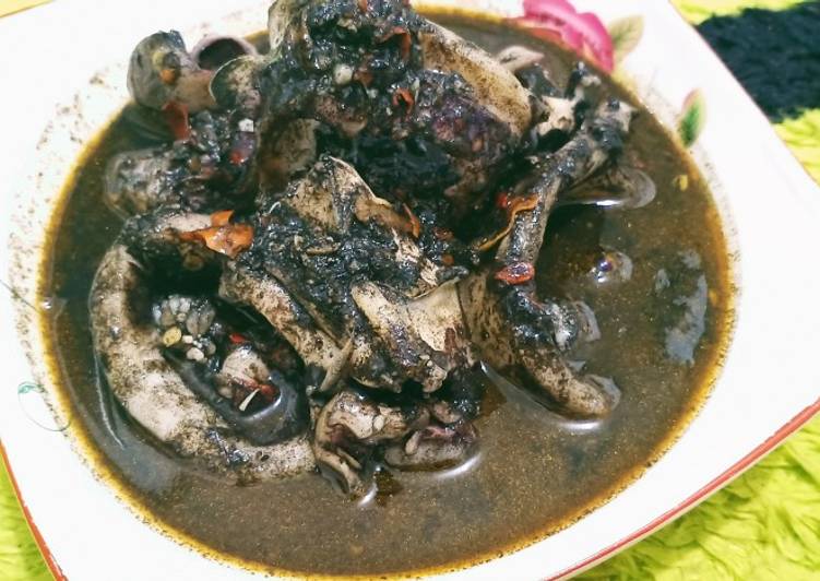 Cumi item pedas (resep almh.Eumak ku)