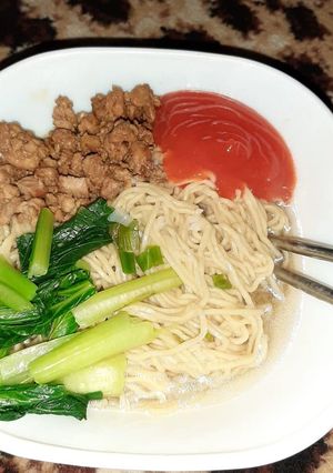 Foto resep Mie Ayam enak bagi Pemula ala Dapoer Mama Diena
