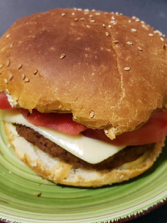 Una foto de Hamburguesa "es lo que hay"