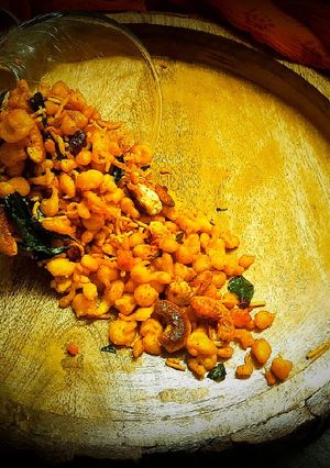 A picture of BOONDI MIXTURE| KURKURI BOONDI MASALA MIXTURE.