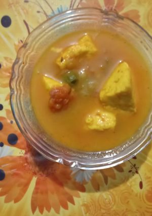 A picture of Peas and paneer veg.