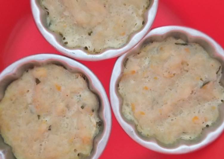 Bagaimana Menyiapkan Steamed potato with grated chicken yang Sempurna