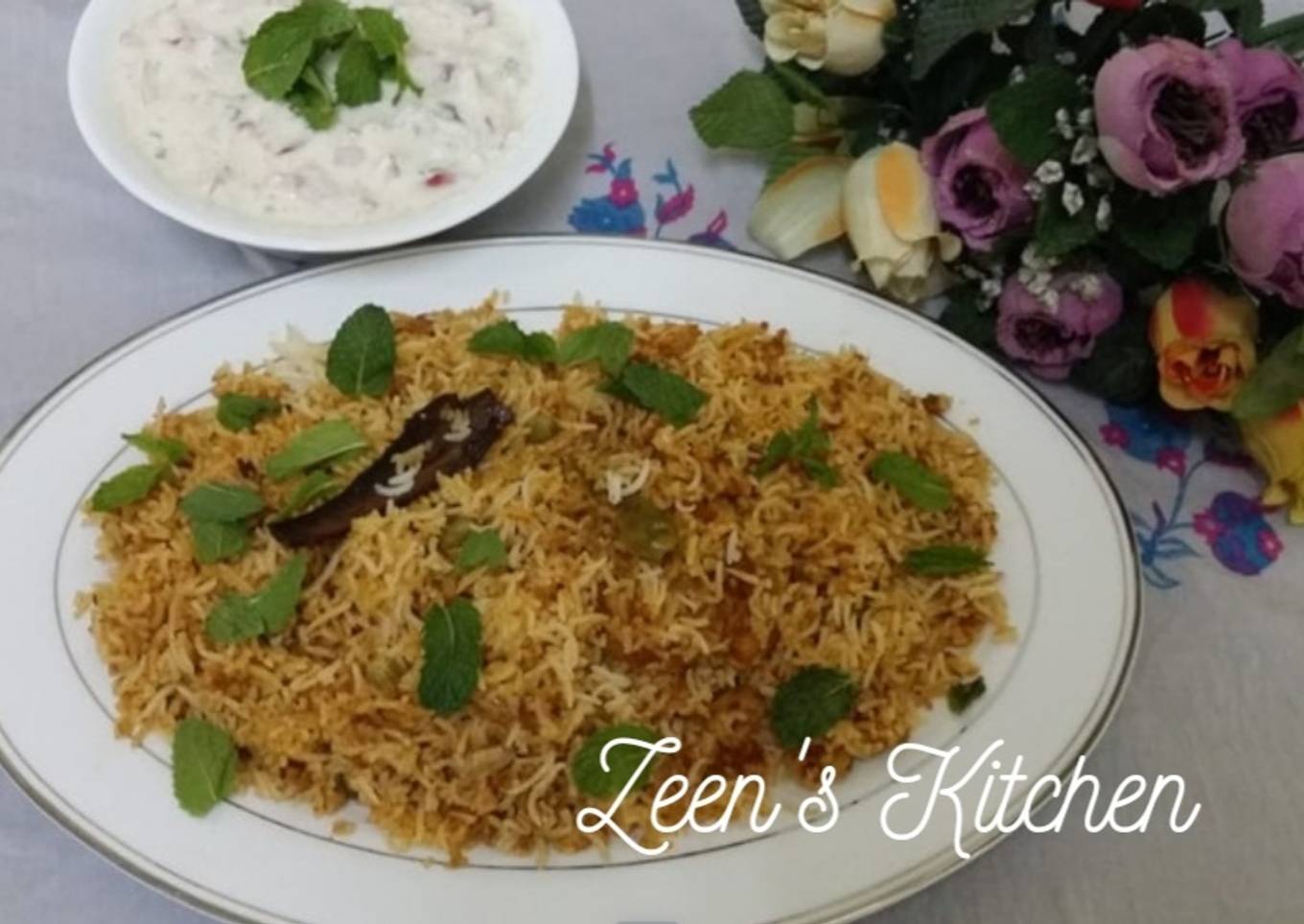 Hyderabadi Kachchi Akhni Mutton and Chicken Dum Biryani