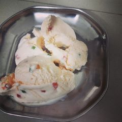 A picture of Homemade tutti fruity ice cream.