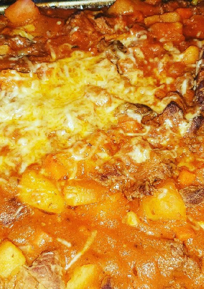Una foto de Fideos con salsa y queso