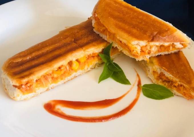 Steps to Prepare Perfect Whosaynas Chicken Tikka Grilled Sandwich