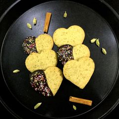 A picture of MATCHA/GREEN TEA SHORTBREAD COOKIES.