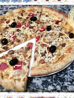صورة لوصفة بيتزا