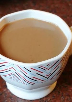 मसाला चाय (masala chai recipe in Hindi) रेसिपी मुख्य फोटो