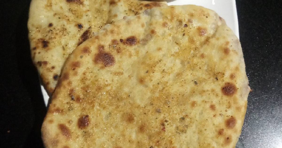 Heathy Onion stuffed kulcha whole wheat garlic butter Recipe by Deepa