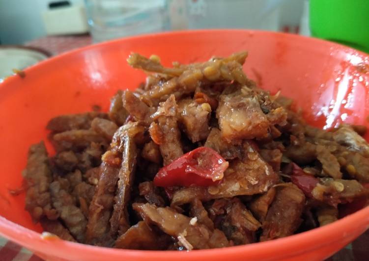 Bumbu Menyiapkan Oseng Ikan asin dan Tempe Anti Gagal
