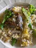 ข้าวผัดปลาทู 🍽