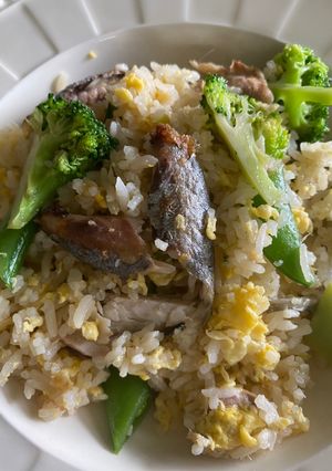 รูปของ ข้าวผัดปลาทู 🍽