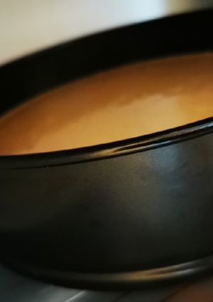Una foto de Tarta de queso con nocilla y base de galletas gluten free