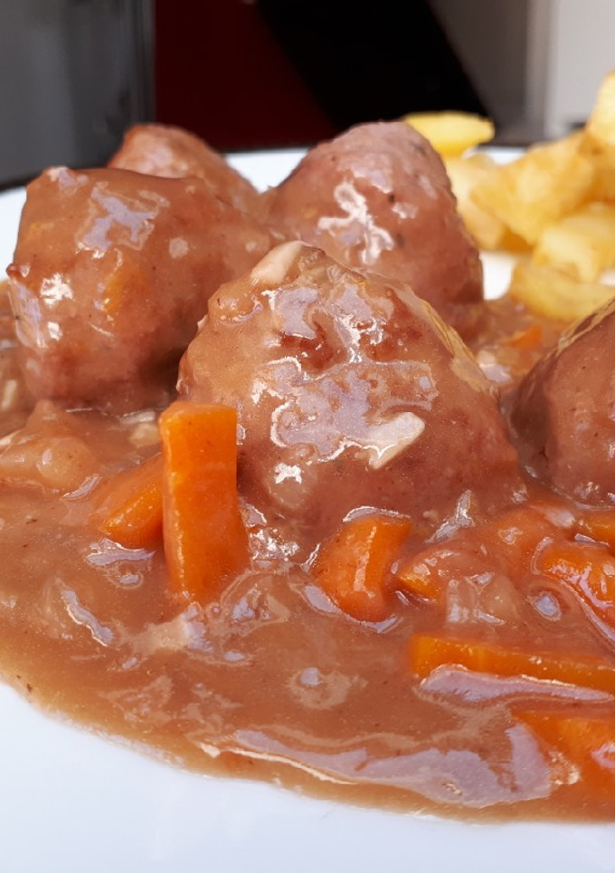 Una foto de Albóndigas en salsa