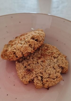 Una foto de Galletitas de avena, coco y miel 😋