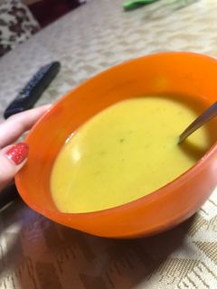 Una foto de Sopa de verduras🍅