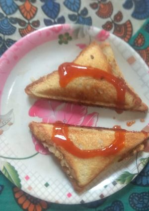 A picture of Malai toast.