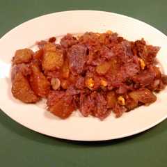 Una foto de Lombarda con nueces y pasas