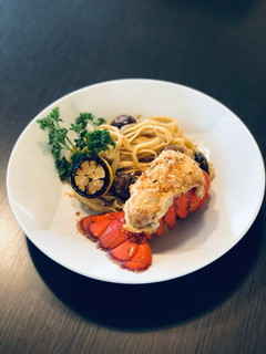 A picture of Lobster Tail Francaise.