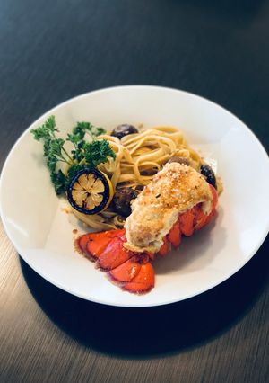 A picture of Lobster Tail Francaise.