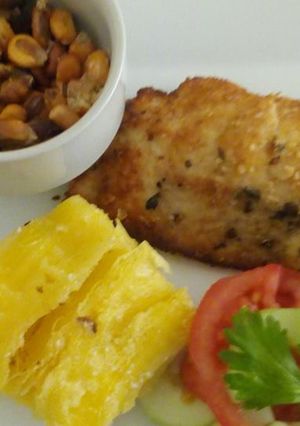 Una foto de Filete de pescado empanizado a lo Carmelita