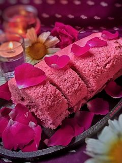 সুইস রোল কেক রেসিপির প্রধান ছবি