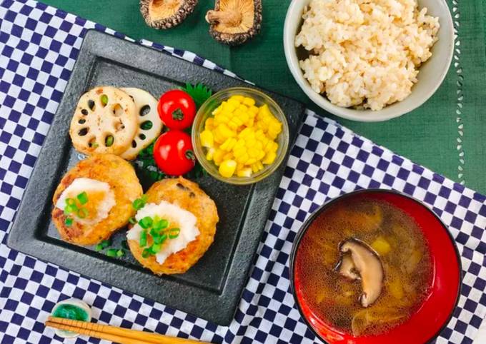 Delicious Hamburg Steak with Shiitake Powder