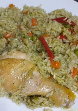 Una foto de Arroz con pollo