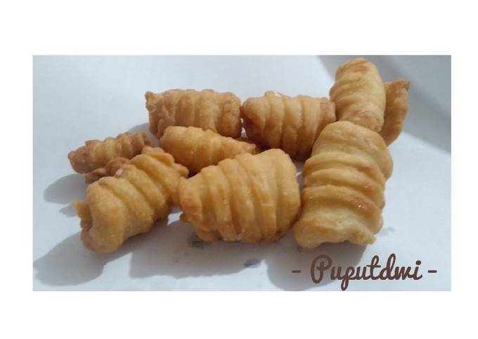Bagaimana Membuat Kue Garpu Manis Simple Anti Gagal