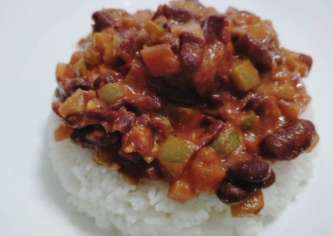 Beans on rice