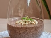 Una foto de pudin de chia yogurt