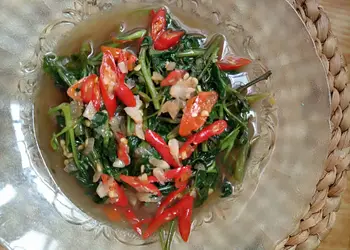 Mudah Cepat Memasak Cah kangkung terasi Sedap Nikmat